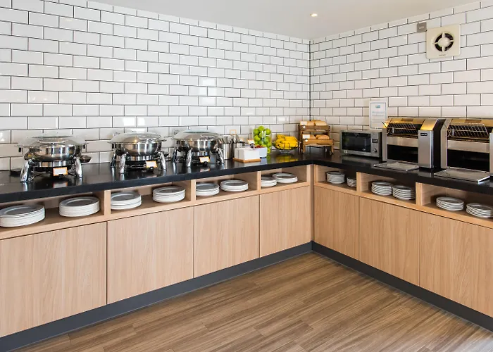 Holiday Inn Express Southampton West By Ihg
