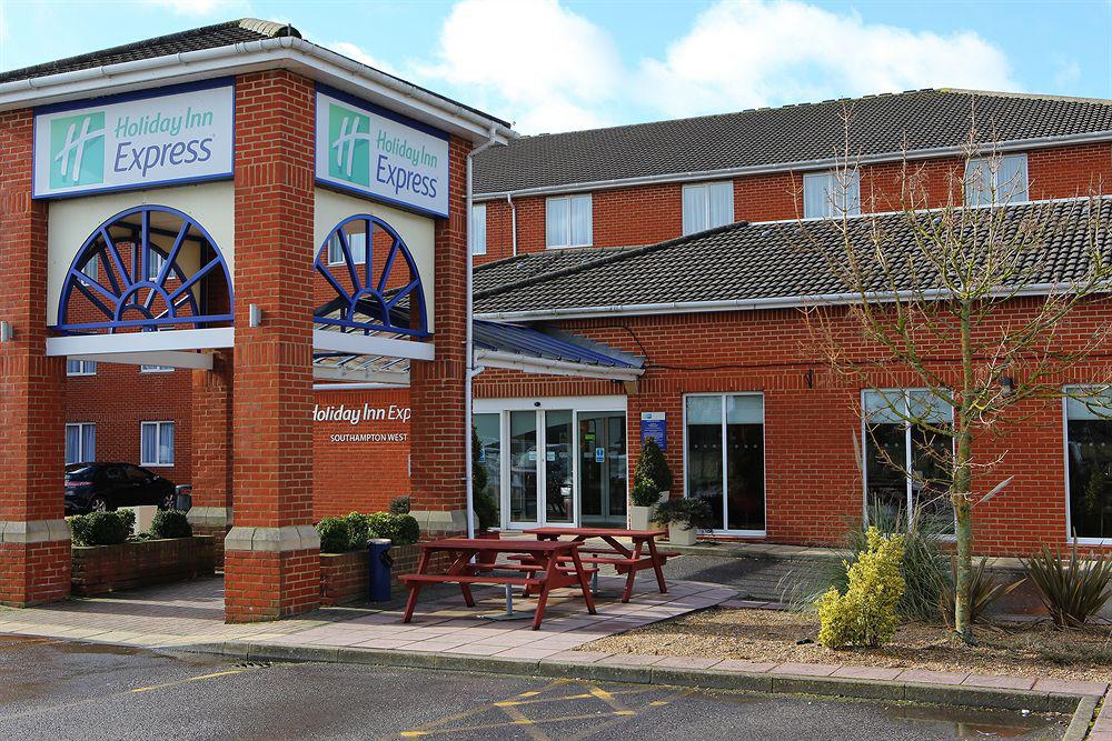 Hotel Express Southampton West By Ihg 3*