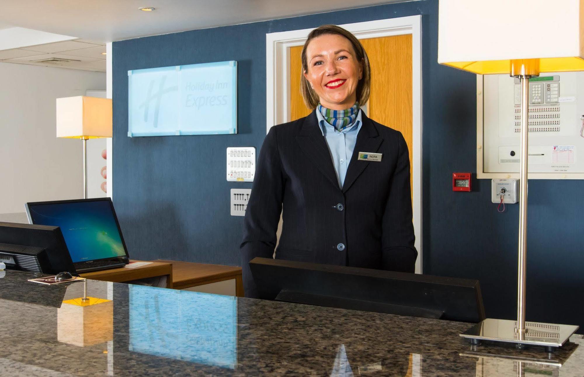 Express West By Ihg